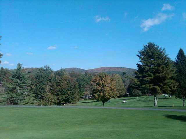 Linville Land Harbor Golf Club in Newland Linville Land Harbor Golf Club in Newland