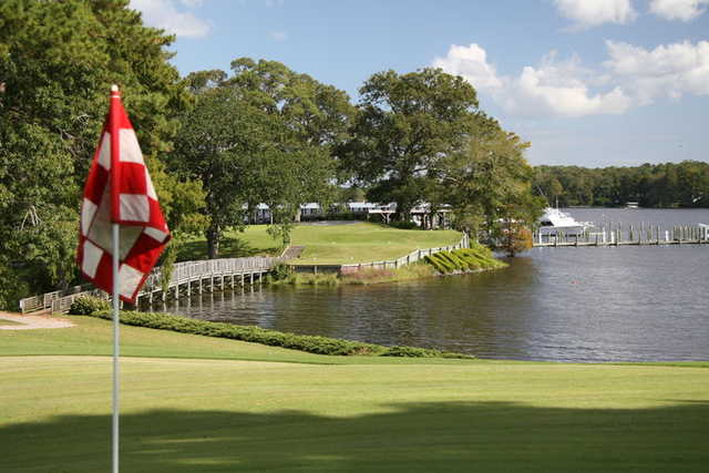New Bern Golf Country Club in New Bern New Bern Golf Country Club in New Bern