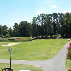 Emerald Lake GC: clubhouse