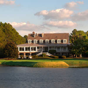 Sandpiper Bay G & CC: clubhouse