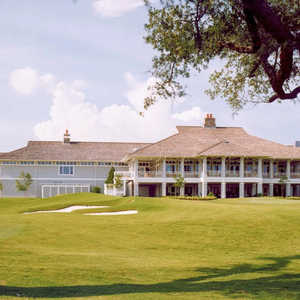 Eagle Point GC: Clubhouse